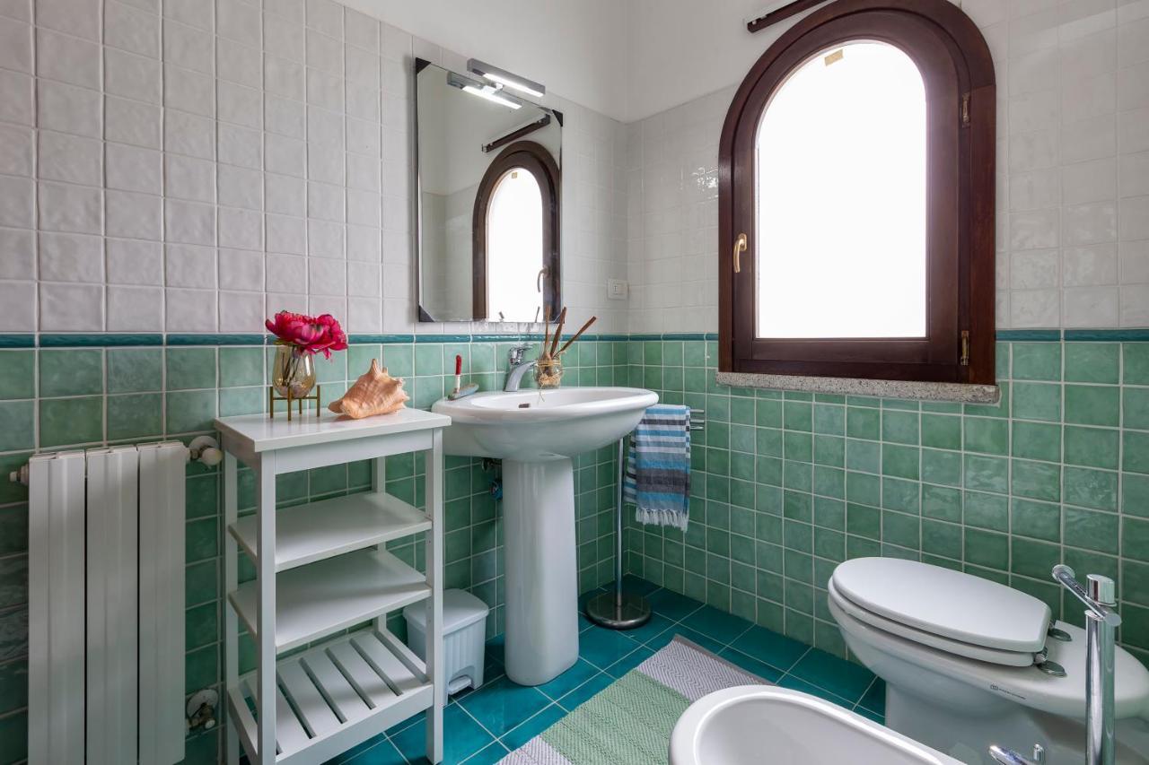 Sardinia Re - Villino Coralla Apartment *